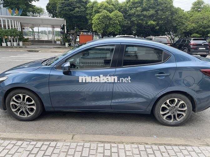 Mazda 2 Premium 2019 Xanh 95.000 km