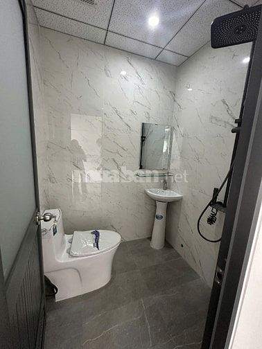 "CHÍNH CHỦ GỬI EM THÍA NHÀ 835 TRIỆU - 1 TRỆT 1 LẦU 3PN 2WC