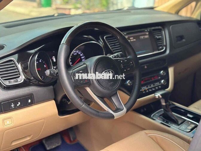 Kia Sedona 2017 Full máy dầu Nâu đỏ