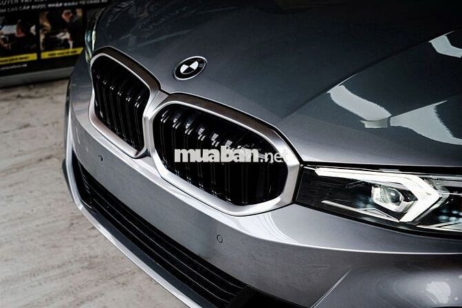 BMW 320i Sportline Model 2025 24000 km Thêm Option