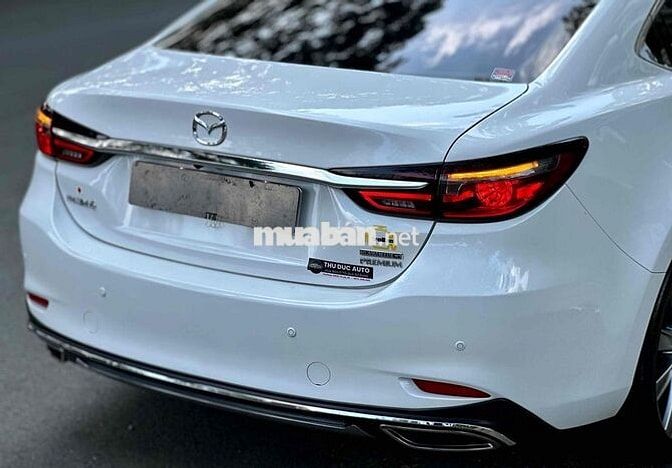Mazda 6 2023 bản 2.0 PREMIUM TCCC trắng đẹp