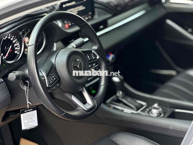Mazda 6 2023 bản 2.0 PREMIUM TCCC trắng đẹp
