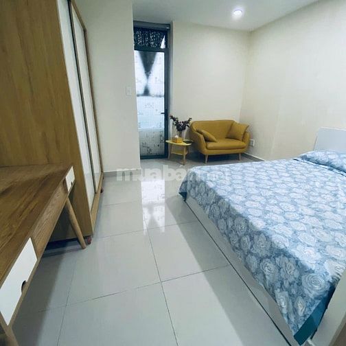 Cần tiền bán nhanh cc Orchard Garden tiện ở, làm văn phòng và cho thuê