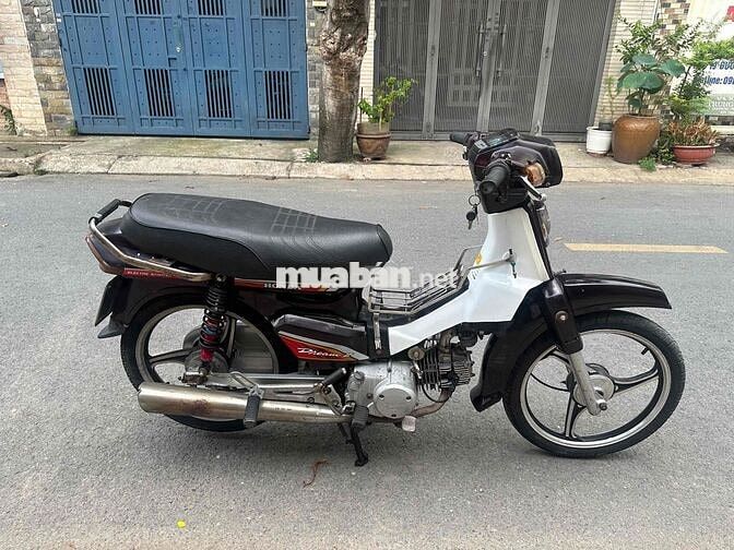 Honda Dream màu Nâu trắng