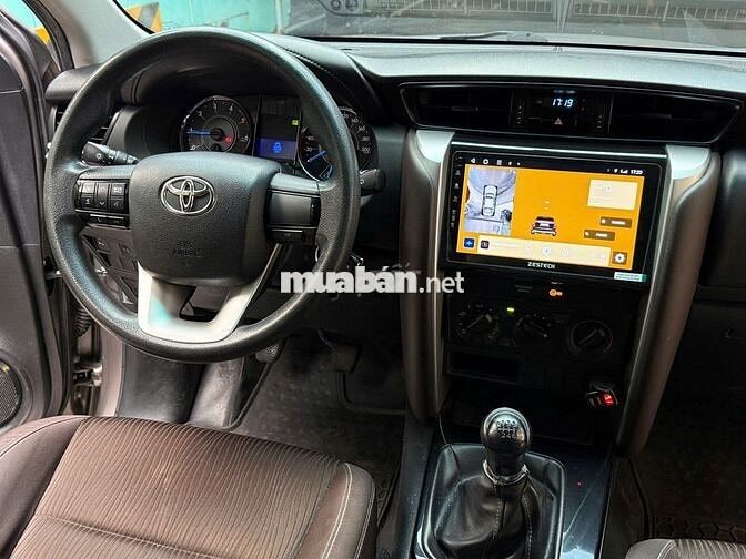 FORTUNER 2.4MT 2020 số sàn- 112.800km - TT 300tr