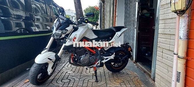 Benelli 125FI 2019 Trắng.ODO 2600km.Mới 99%