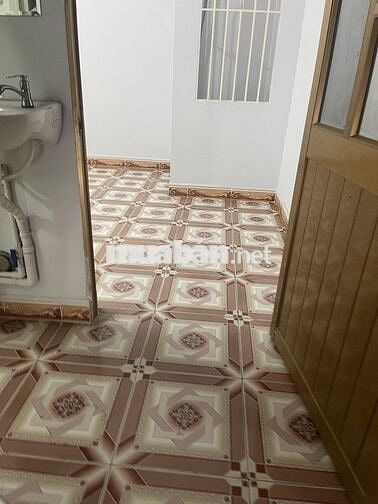 Nhà 3 tầng gần trường tiểu học Bình Long, Bình Tân, hẻm ôtô, 4,5 tỷ