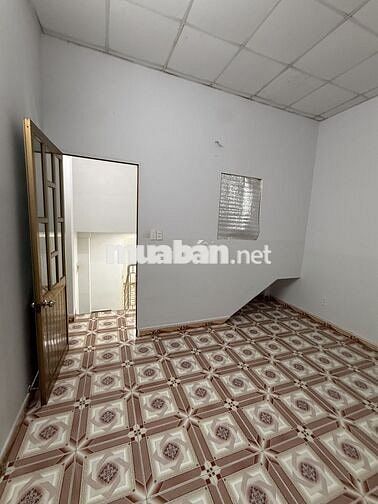 Nhà 3 tầng gần trường tiểu học Bình Long, Bình Tân, hẻm ôtô, 4,5 tỷ