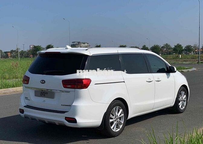 Kia Sedona 2019 Trắng 88.000 Km