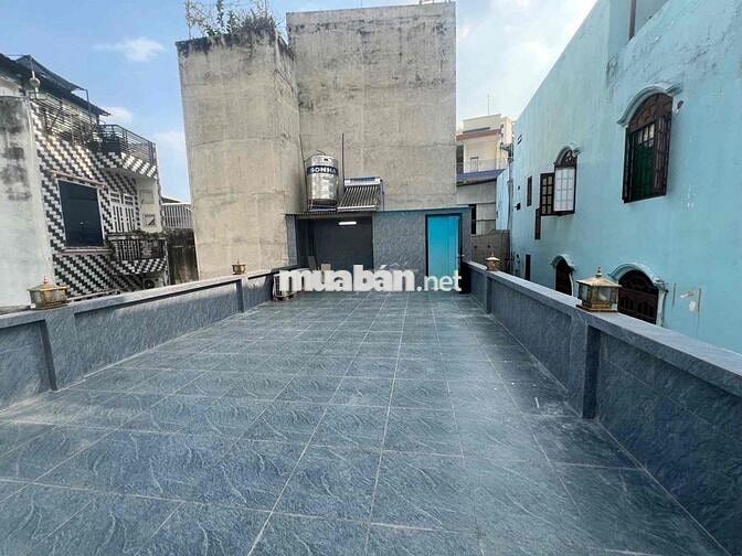 NHÀ ĐẸP Ở NGAY – 3 TẦNG SÂN THƯỢNG – HXH SÁT MẶT TIỀN – NGANG ĐẸP 5.2M
