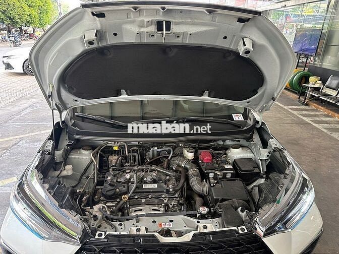 Toyota Veloz Top 2025 Trắng 13.700 km