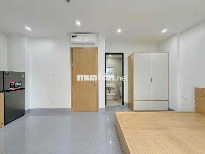 CHDV full nội thất ban công, cửa sổ mới 100% ngay bốn xã gần Đầm Sen