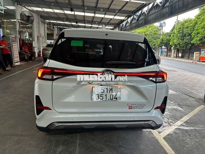 Toyota Veloz Top 2025 Trắng 13.700 km