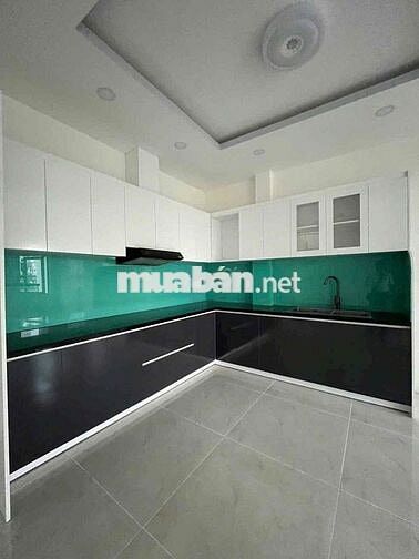 Nhà MTKD Lương Thế Vinh.DT:6.5 X 12m Trêt  2Lâu ST 4PN 4WC