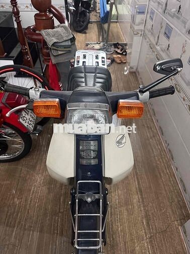 Xe Cub 82
