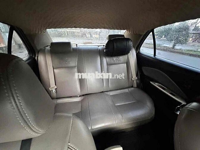 Toyota Vios E 2009 Bạc