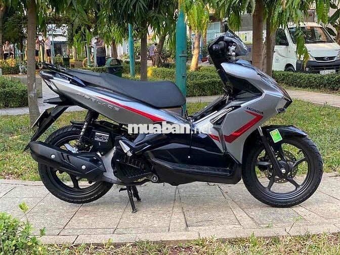 Honda Air Blade Xám đen