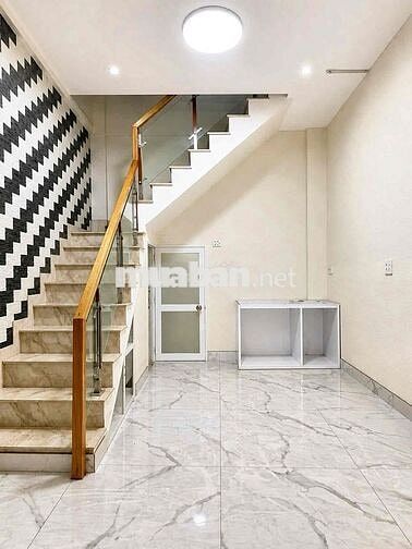 🏠 Nhà Quận 11 gần Đầm Sen - Hẻm xe hơi thẳng - cách mặt tiền chỉ 15m -