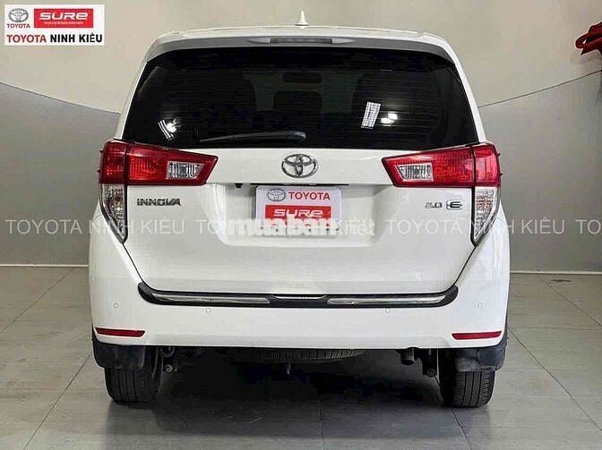 Toyota Innova 2024 2.0E Trắng 91.000 km