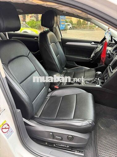 Volkswagen Passat 2018 Trắng