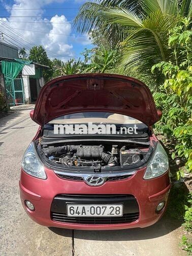 Hyundai i10 2009 màu Đỏ