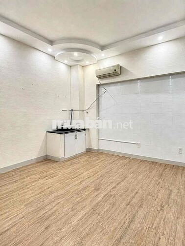 🏠 Nhà Quận 11 gần Đầm Sen - Hẻm xe hơi thẳng - cách mặt tiền chỉ 15m -