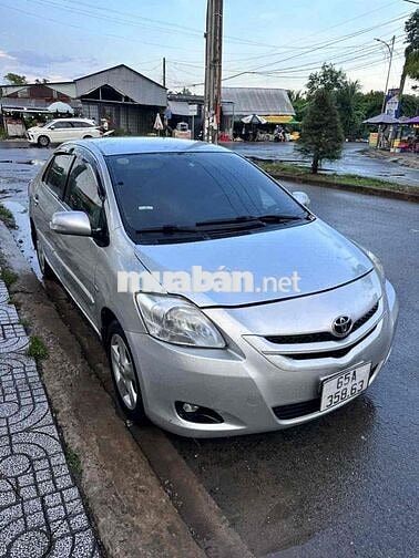 Toyota Vios E 2009 Bạc
