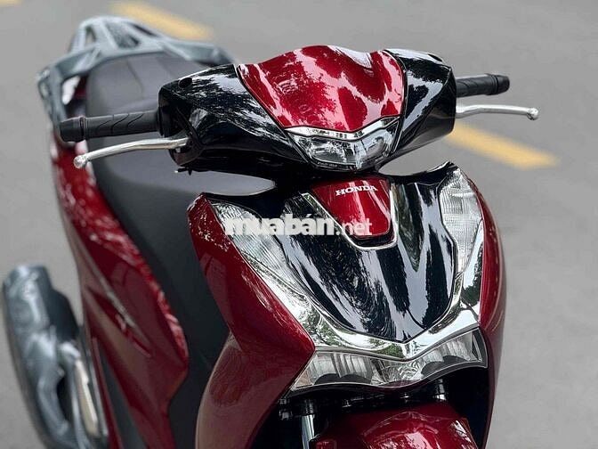 SH 125i ABS 2025 Đỏ 1000 km LIKE NEW