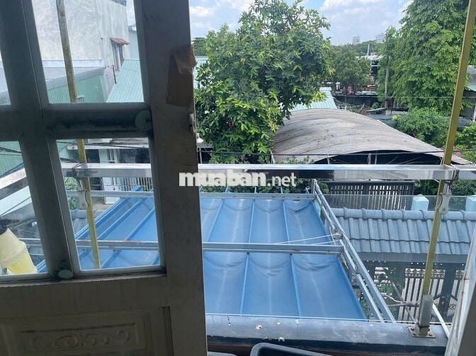 Cho thuê nguyên tầng 1 có 2 PN, 1 WC 100m2 chỉ 3000k