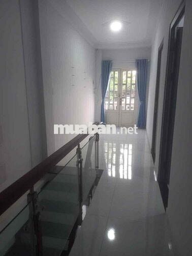 GẦN CHỢ ĐẦU MỐI - ĐƯỜNG LÊ THỊ HOA TAM BÌNH NHÀ 2 TẦNG 2PN 2WC Ở + SPA