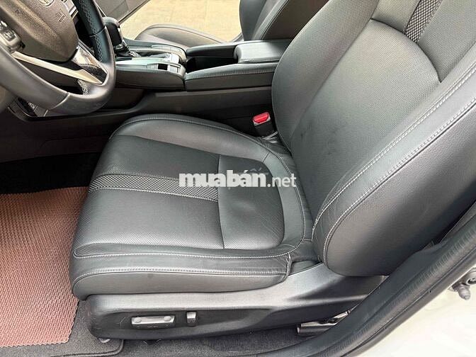 Honda Civic 2019 1.8G 57000 km nhập Thái Lan