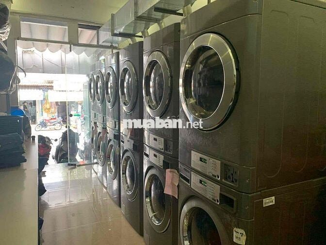 Tuyển nv giặt sấy gần đh HUTECH ung văn khiêm