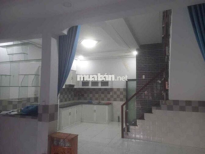 GẦN CHỢ ĐẦU MỐI - ĐƯỜNG LÊ THỊ HOA TAM BÌNH NHÀ 2 TẦNG 2PN 2WC Ở + SPA