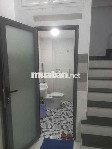 GẦN CHỢ ĐẦU MỐI - ĐƯỜNG LÊ THỊ HOA TAM BÌNH NHÀ 2 TẦNG 2PN 2WC Ở + SPA