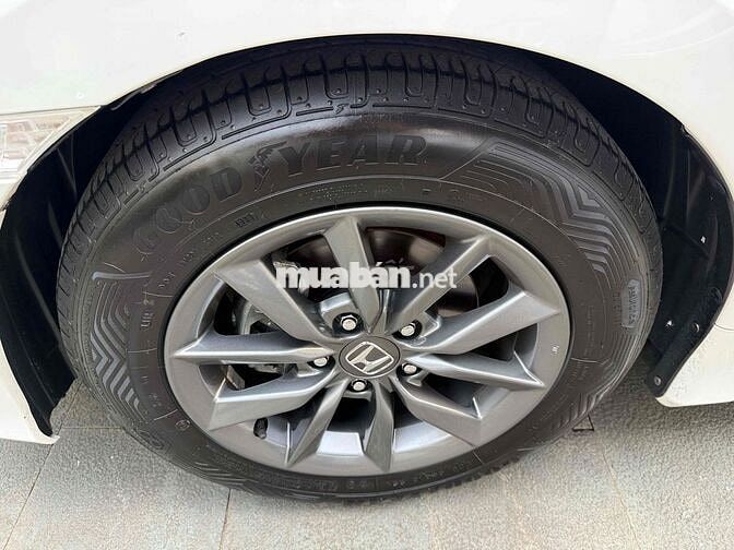 Honda Civic 2019 1.8G 57000 km nhập Thái Lan