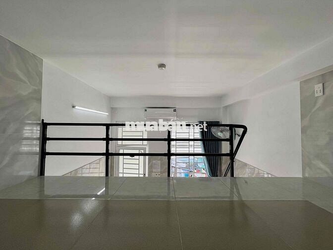 PHÒNG TRỌ CÓ GÁC TONE TRẮNG NGAY THOẠI NGỌC HẦU -CHO NUÔI PET MỚI 100%