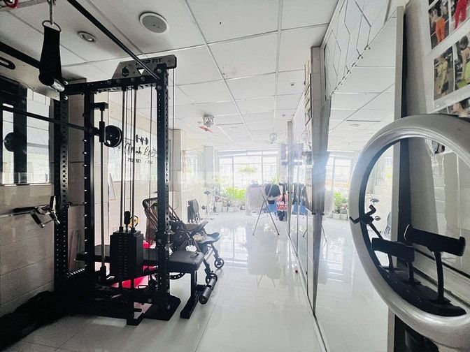 BÁN MẶT TIỀN ĐƯỜNG HUỲNH VĂN BÁNH QUẬN PHÚ NHUẬN 