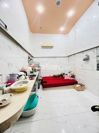 BÁN MẶT TIỀN ĐƯỜNG HUỲNH VĂN BÁNH QUẬN PHÚ NHUẬN 