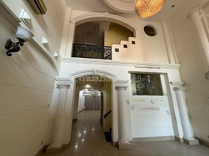 CHÍNH CHỦ BÁN NHÀ MẶT TIỀN LỚN ĐƯỜNG NAM KỲ KHỞI NGHĨA DT (8m x 25m)