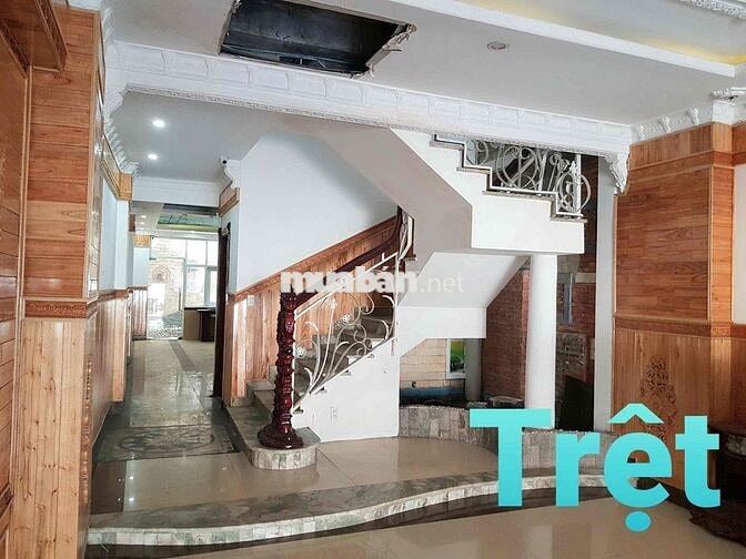 Cho thuê nhà Nguyên căn 4 lầu 5 Pn Bếp phòng khách sân thượng