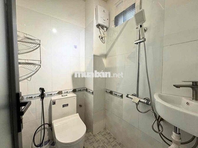 CHO THUÊ CHDV CÓ GÁC ĐẦY ĐỦ NỘI THẤT NGAY GO NGUYỄN THỊ THẬP QUẬN 7