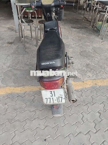Honda Dream lùn nâu 