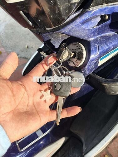 Yamaha Nouvo 6 Trắng xanh máy zin cực kỳ êm 