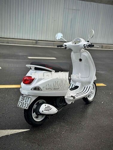 Piaggio Vespa 125 3v Fi Trắng