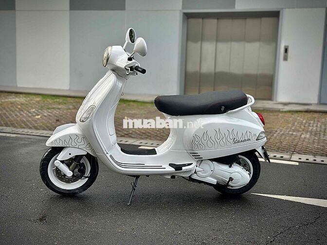 Piaggio Vespa 125 3v Fi Trắng