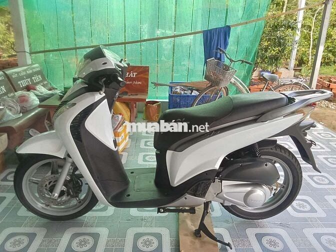 Honda SH 206i 2010 Trắng 50728 km