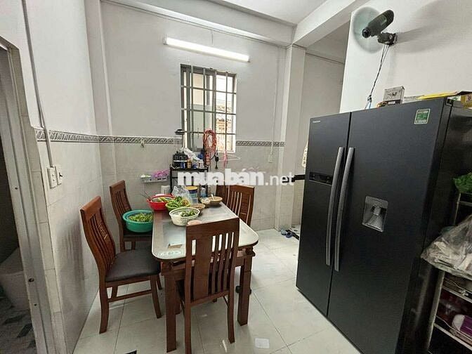 NHÀ GẦN PHẠM VĂN ĐỒNG, 1 TRỆT 1 LẦU 4X16M 3PN 2WC, OTO ĐẬU TRONG NHÀ