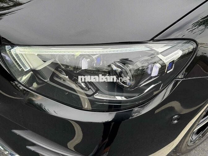 Mercedes-Benz E300 2022 Đen SIÊU MỚI 1V HƠN