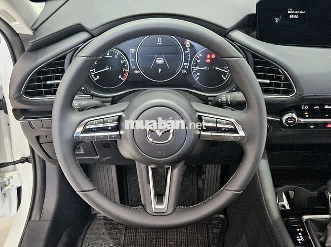 Mazda 3 Luxury 2026 1.5AT 68km