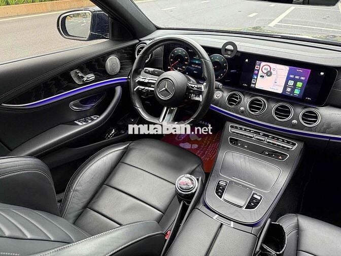 Mercedes-Benz E300 2022 Đen SIÊU MỚI 1V HƠN